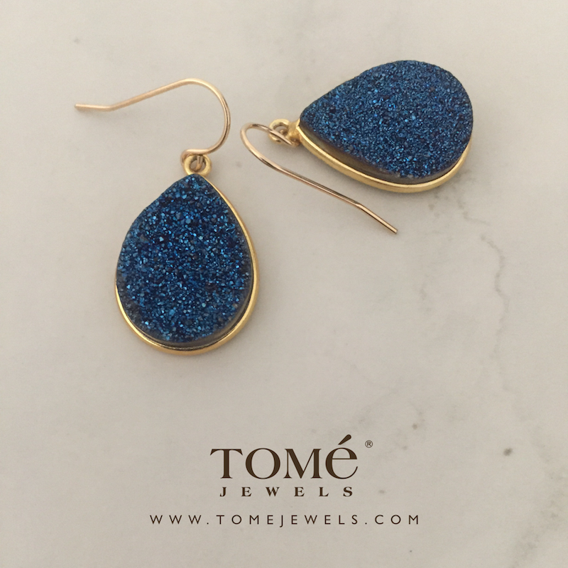 Alternative view of Aretes con gota Druza Azul